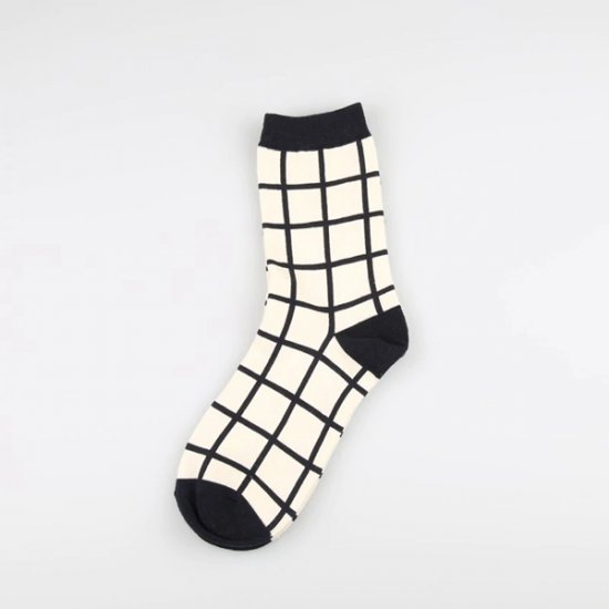 1 Pcs Lattice Vertical Stripes Classic Black White Men's Socks - Click Image to Close