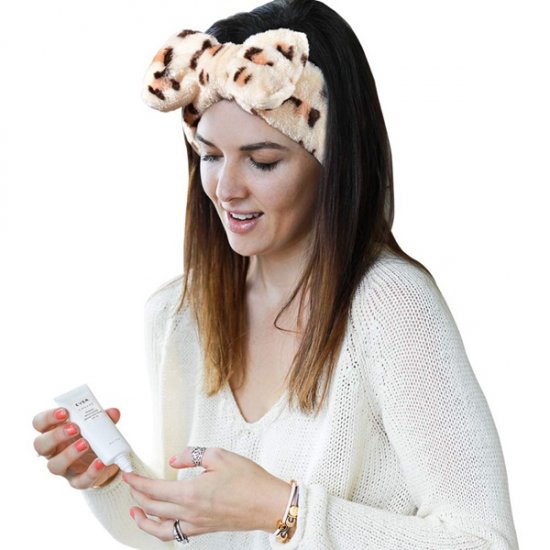 1 Pcs Leopard Headband Coral Fleece Facial Makeup Headband - Click Image to Close